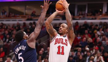 demar derozan bulls contrato