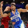 Giannis Antetokounmpo carreira NBA