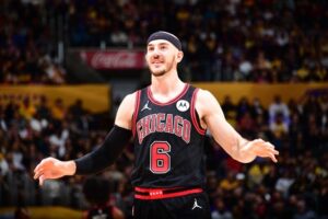 Warriors troca Alex Caruso