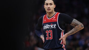 Kyle Kuzma Mavericks troca