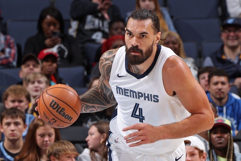 Rockets Grizzlies Steven Adams