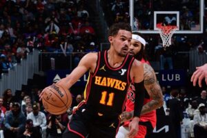 Trae Young lesão Hawks