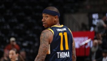 isaiah thomas nba suns