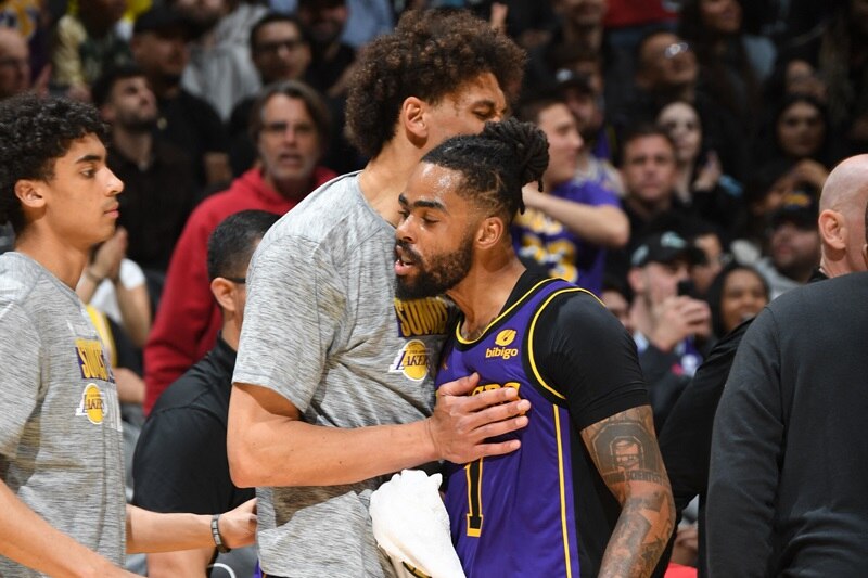 D'Angelo Russell Lakers Bucks