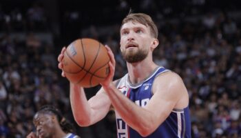 Domantas Sabonis marca NBA