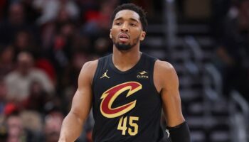 Donovan Mitchell lesão Cavaliers