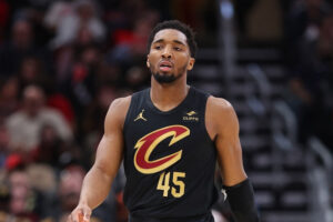 Cavaliers renovação Donovan Mitchell