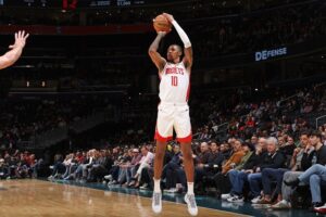 NBA suspensão jogadores briga