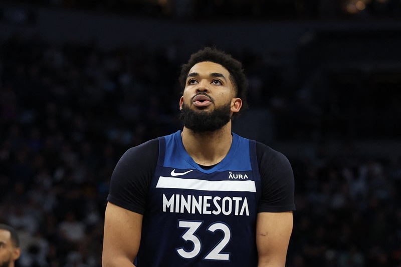 Karl-Anthony Towns lesão Timberwolves