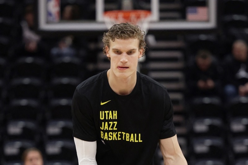 Lauri Markkanen troca Jazz