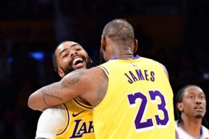 LeBron Davis Lakers Thunder