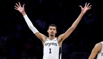 onde assistir warriors spurs nba