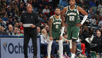 Bucks play-in Doc Rivers