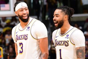 Davis Russell Lakers Cavaliers