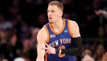 Donte DiVincenzo Knicks 76ers