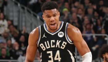 Giannis Antetokounmpo Bucks playoffs