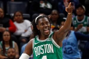 Celtics Jrue Holiday técnico
