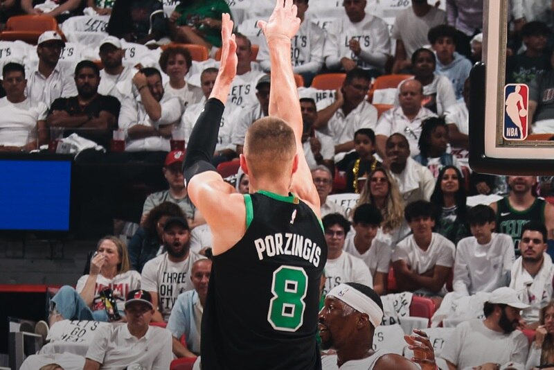 Kristaps Porzingis Celtics Heat