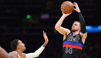 malachi flynn derrota pistons