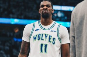 Naz Reid melhor reserva NBA