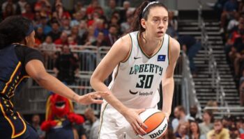 Breanna Stewart Caitlin Clark WNBA