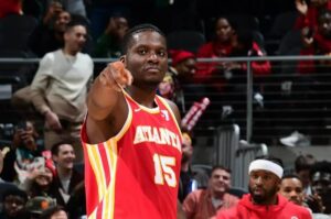 Hawks Clint Capela troca
