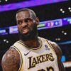 LeBron James regras NBA