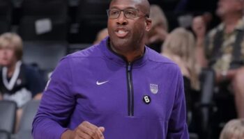 mike brown contrato kings