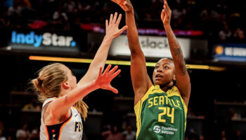 Seattle Storm Indiana Fever WNBA