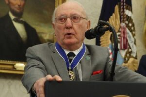 bob cousy celtics lenda