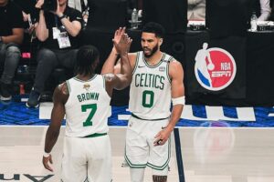 Lamar Odom Paul Pierce