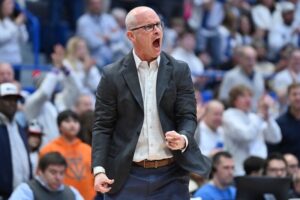 Dan Hurley treinador Lakers