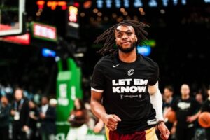 NBA troca Darius Garland