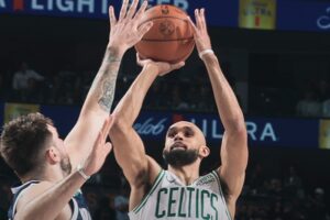 Derrick White Kawhi Leonard