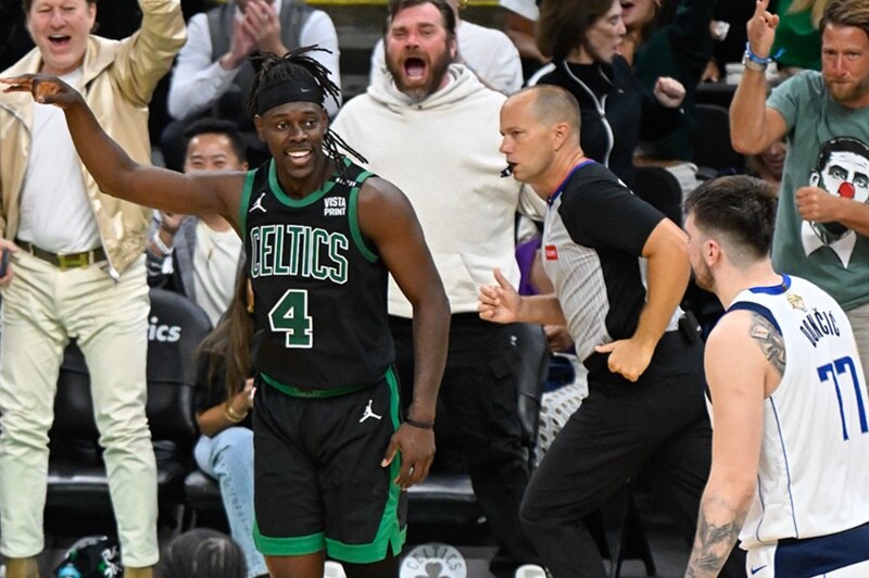 jrue holiday celtics mavericks