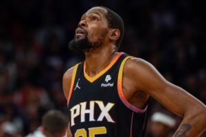 Kevin Durant troca Rockets