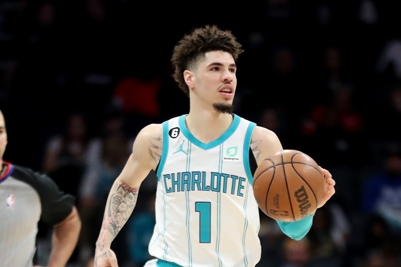 Lakers Hornets LaMelo Ball