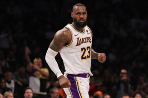 Lakers troca escolha Draft