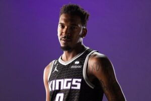 De'Aaron Fox Monk Kings