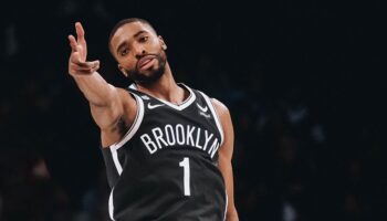 Knicks troca Mikal Bridges