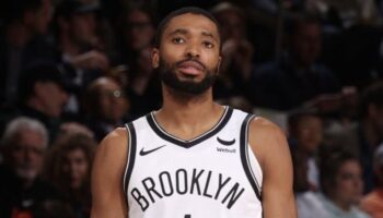 Nets troca Mikal Bridges