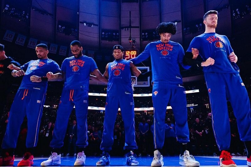 Knicks troca escolhas draft