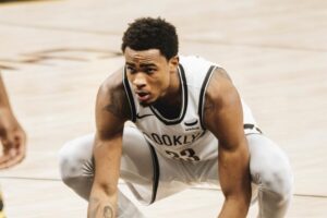 Nic Claxton contrato Nets