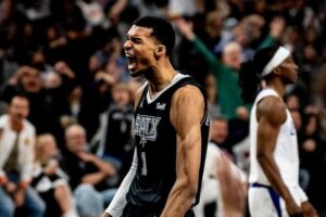 Bam Adebayo Victor Wembanyama