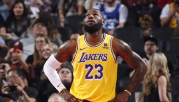 LeBron James Lakers troca