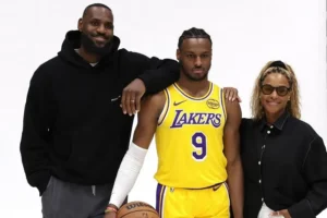 lebron james bronny summer league