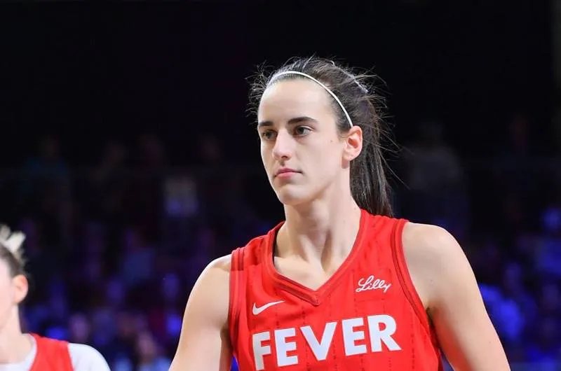 Caitlin Clark recorde WNBA