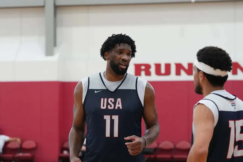 Joel Embiid seleção EUA