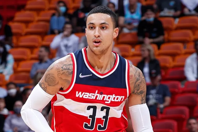 Kyle Kuzma Lakers troca