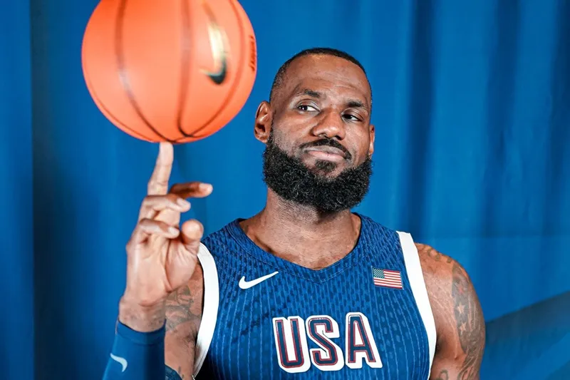 LeBron James jogador seleção EUA